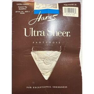 Hanes Ultra Sheer Sandalfoot Control Top Pantyhose PEARL SIZE A- NOS 710 Vintage